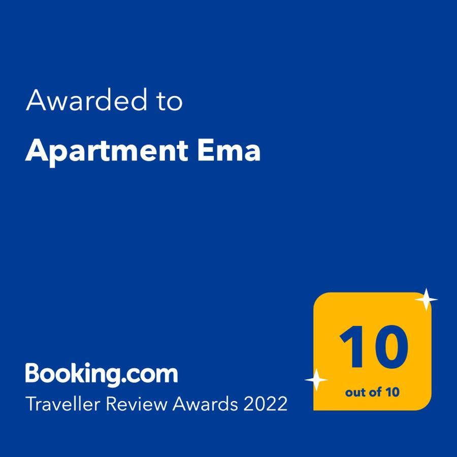 Apartment Ema Medulin Exterior photo